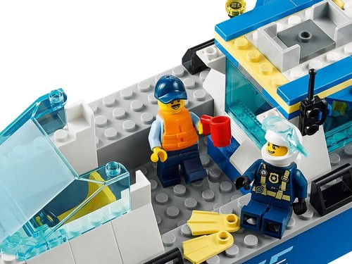 LEGO CITY: Police Patrol Boat (60277) - Picture 8 of 8