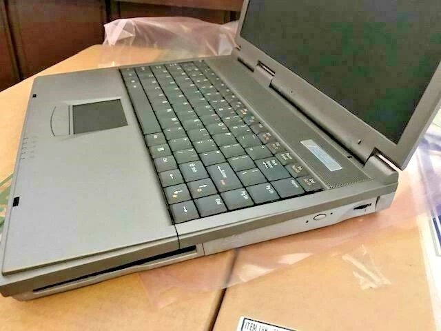 BRAND NEW ASUS "DUMMY" NOTEBOOK FOR DISPLAY ONLY - ATTN REALTORS & STAGING RM2 - Image 2 of 4