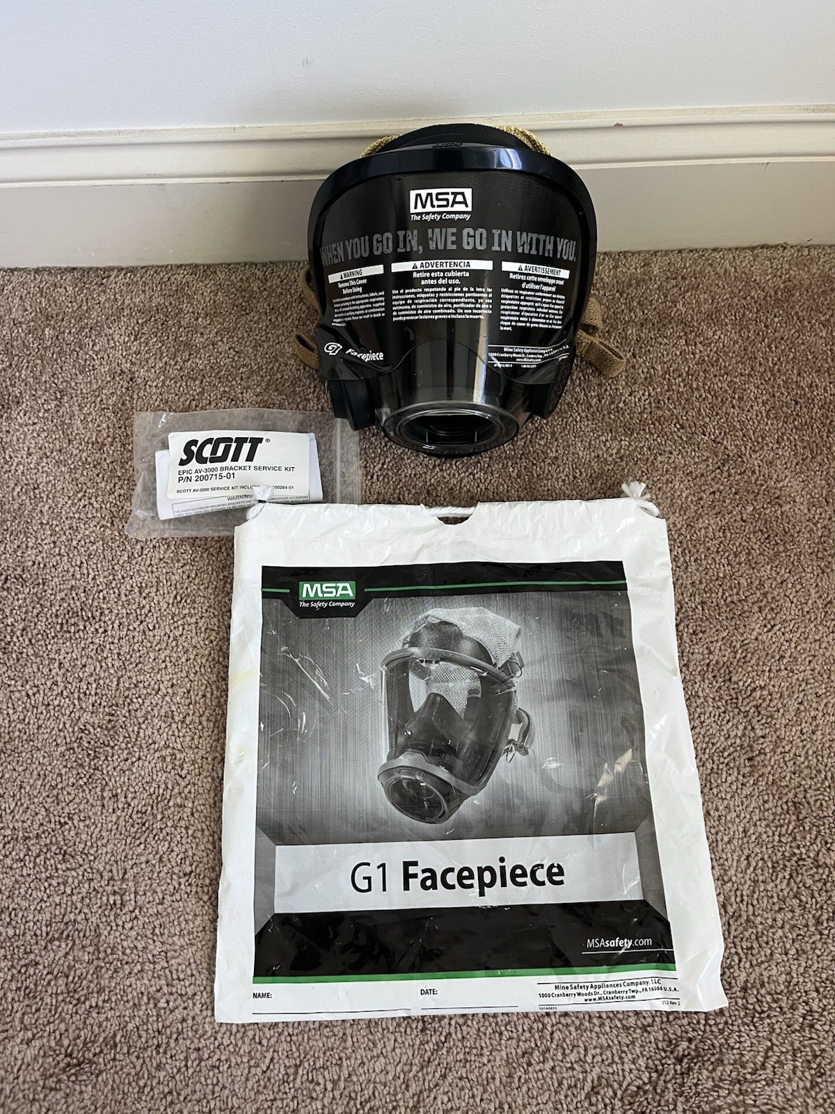 NEW SCOTT AV-3000 HT MASK W/KEVLAR NETTING Med Firefighter SCUBA Military MSA G1