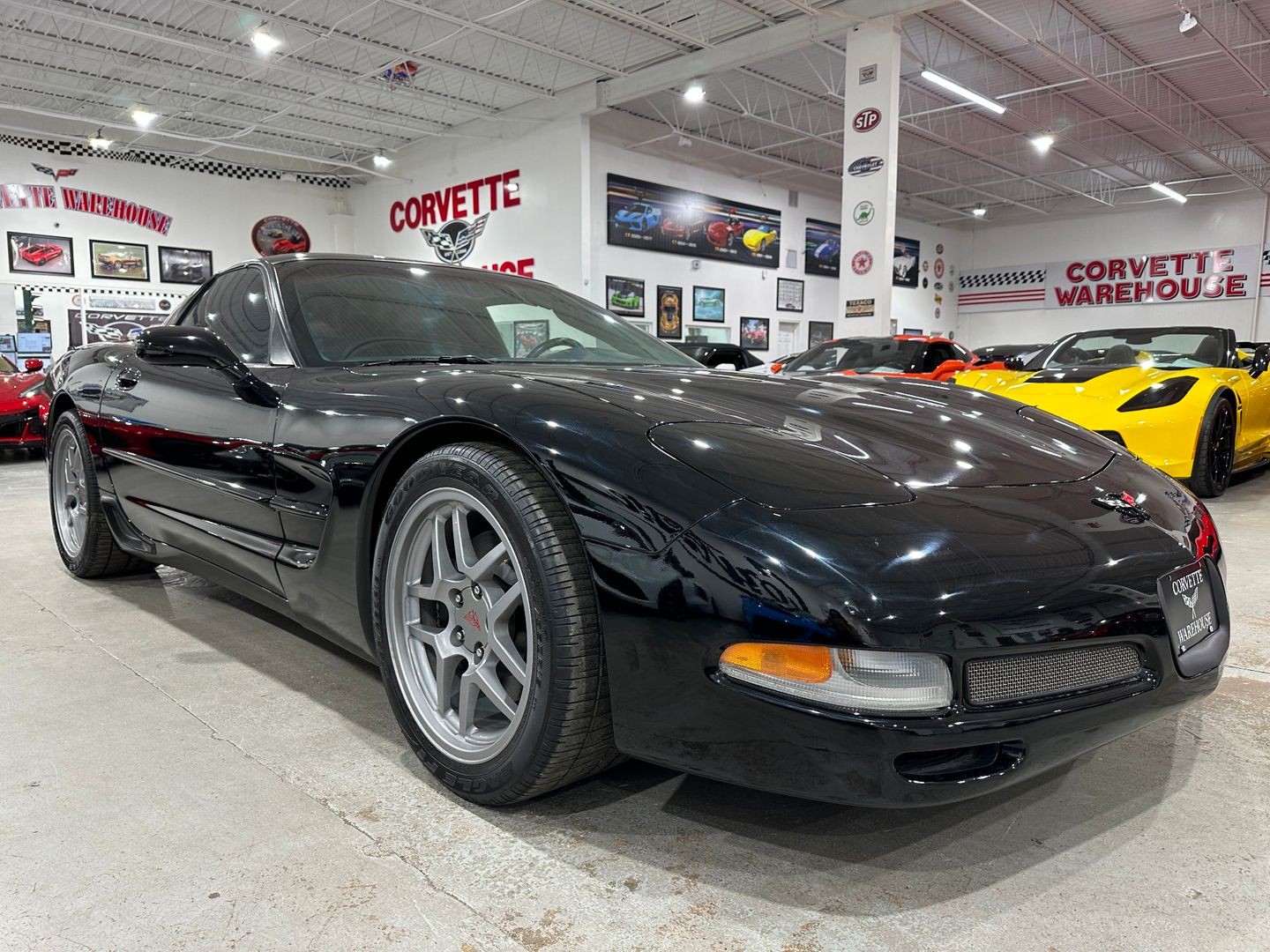 2004 [41U] Black Chevrolet Corvette   | C5 Corvette Photo 6