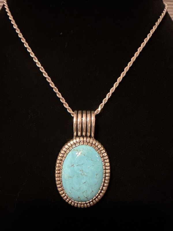 Beautiful Carol Felley Turquoise & Sterling Silver Pendant Necklace.