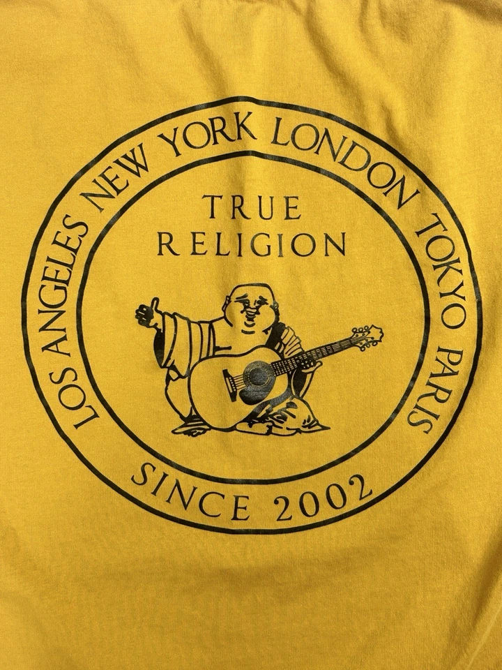 Camiseta True Religion Gráfica Para Mujer XS Amarillo Mostaza Cuello en V Logo Buda Camiseta Foto 3 de 4