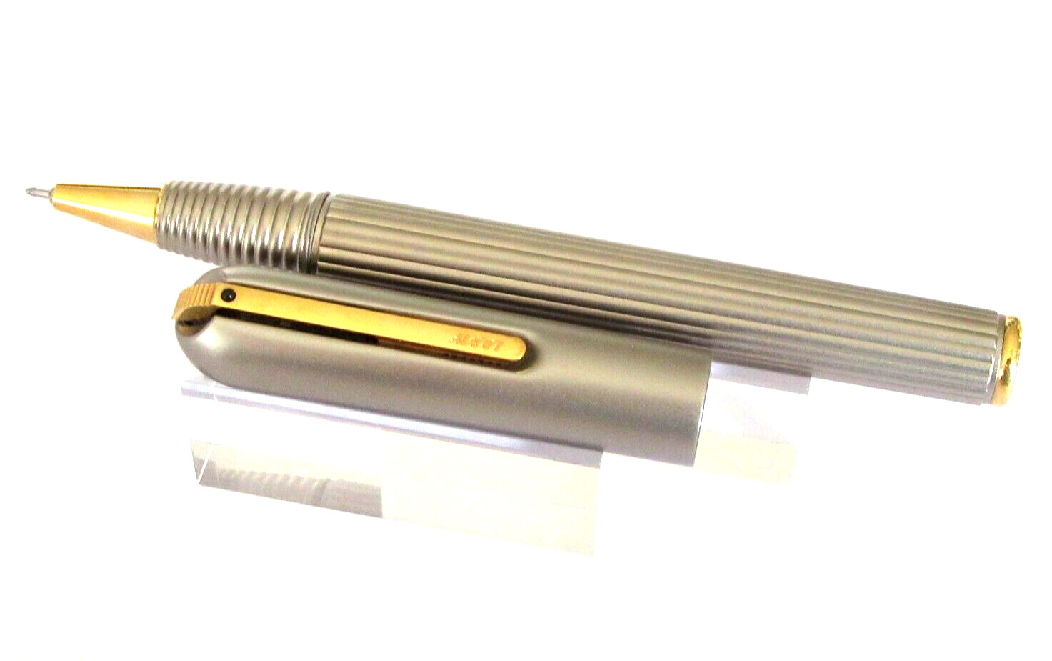Stylo roller Lamy Imporium titane : l'excellence de l'écriture haut de gamme pour signature - 3