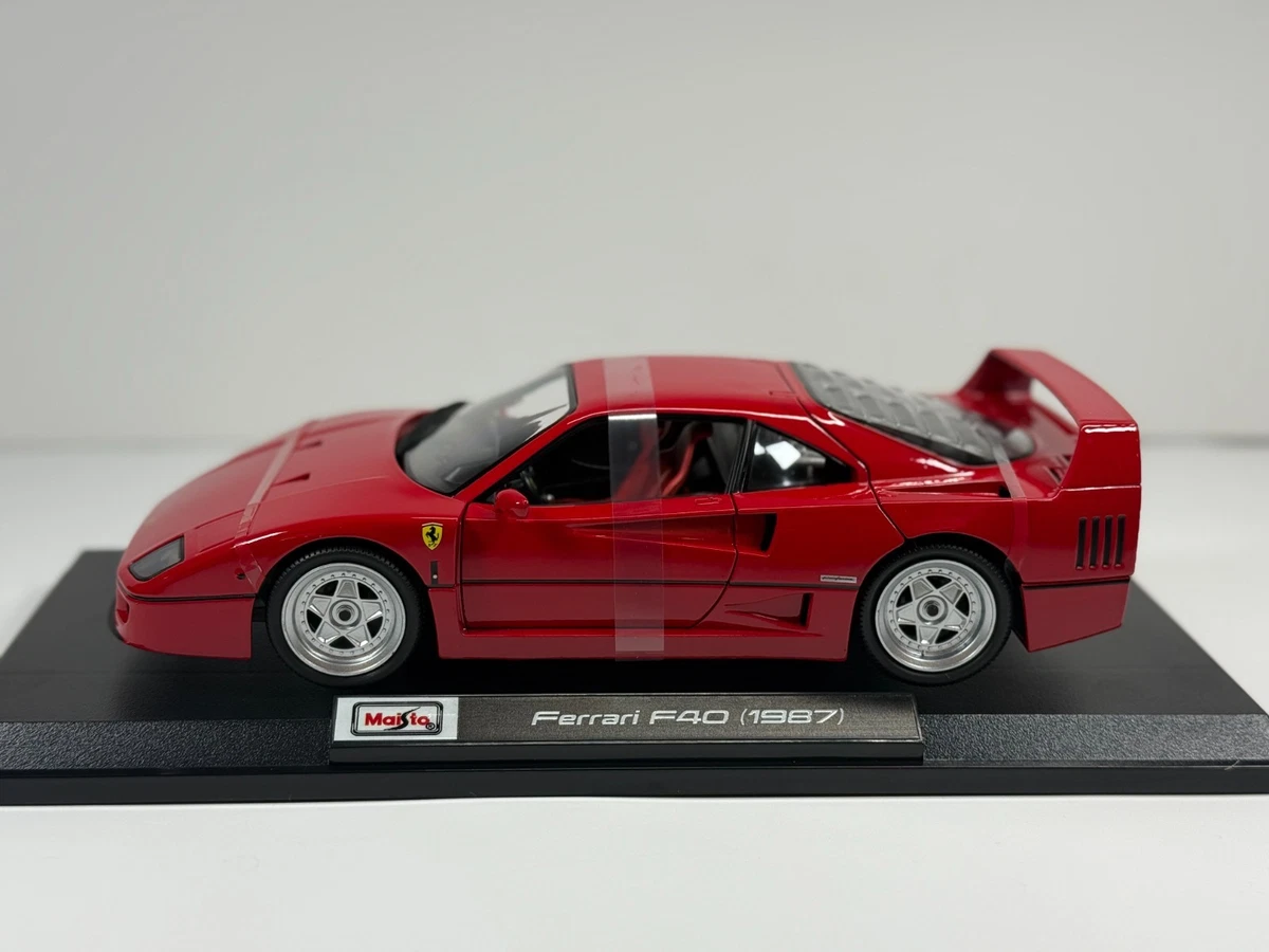 1:18 Maisto 1987 Ferrari F40 in Red Diecast Model Car