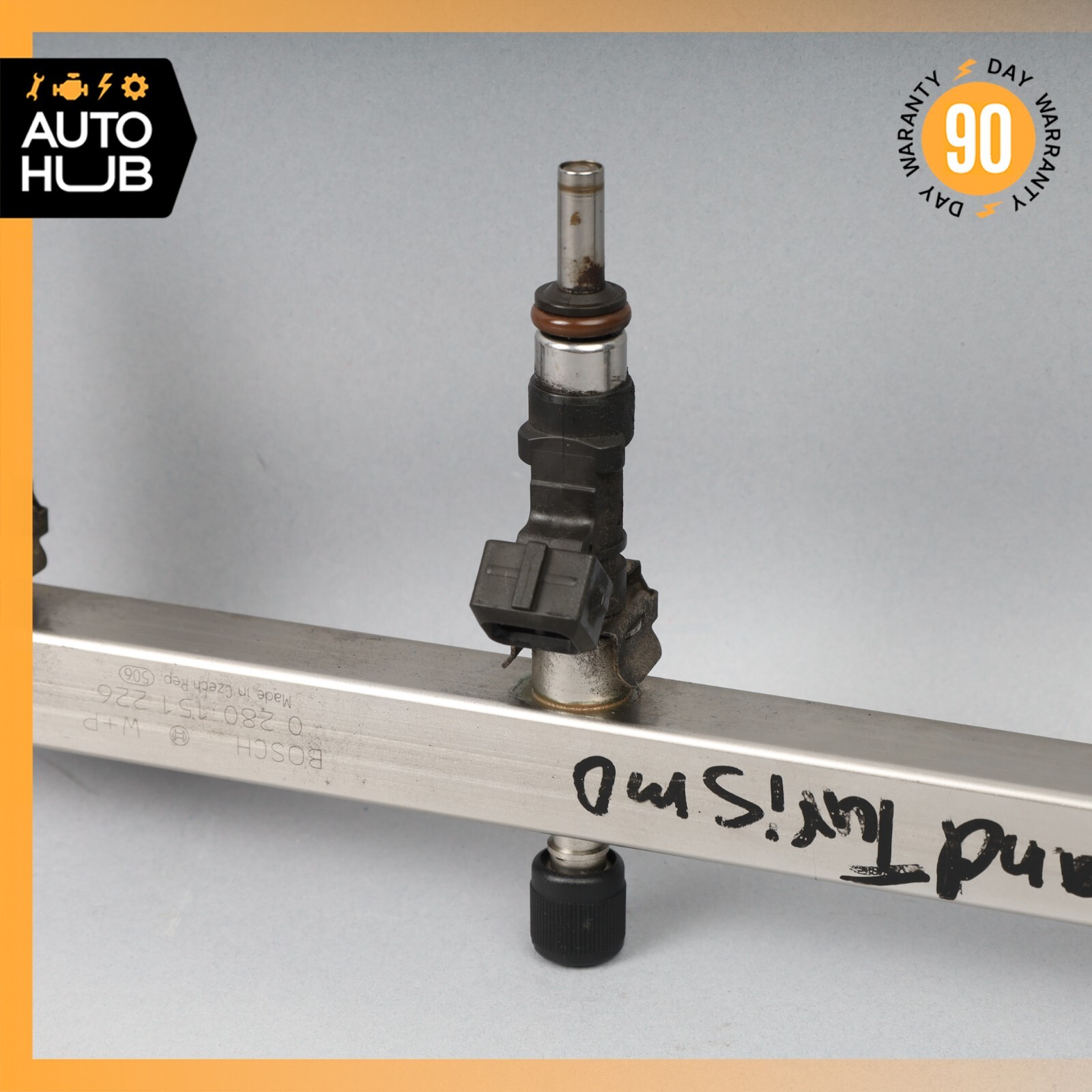 Maserati GranTurismo M145 Fuel Injection Rail Line w/ Injectors Left Side OEM