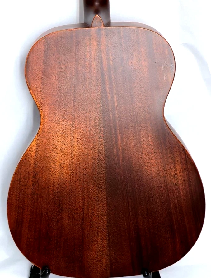 Guitarra acústica Martin 000-15M Streetmaster Foto 3 de 4