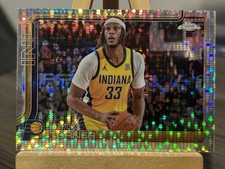 2025-26 Topps Chrome - Myles Turner #29 Pulsar Refractor