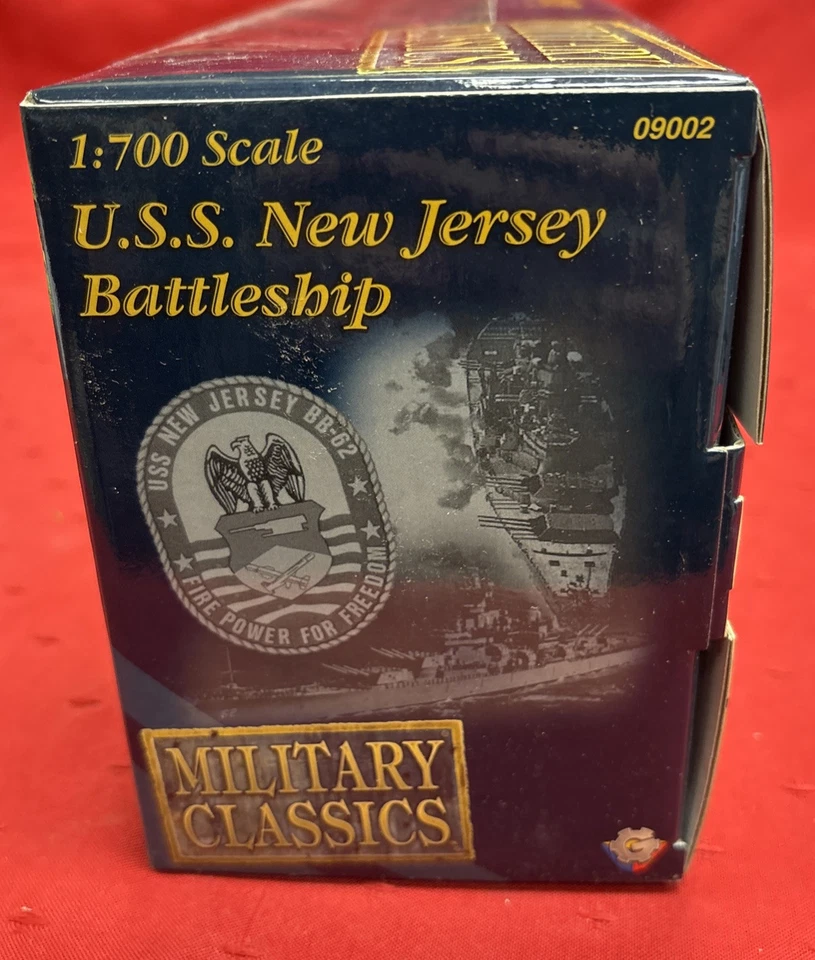 2004 Gearbox Military Classics U.S.S. New Jersey BB-62 Battleship 1:700 (B) - Image 3 of 4