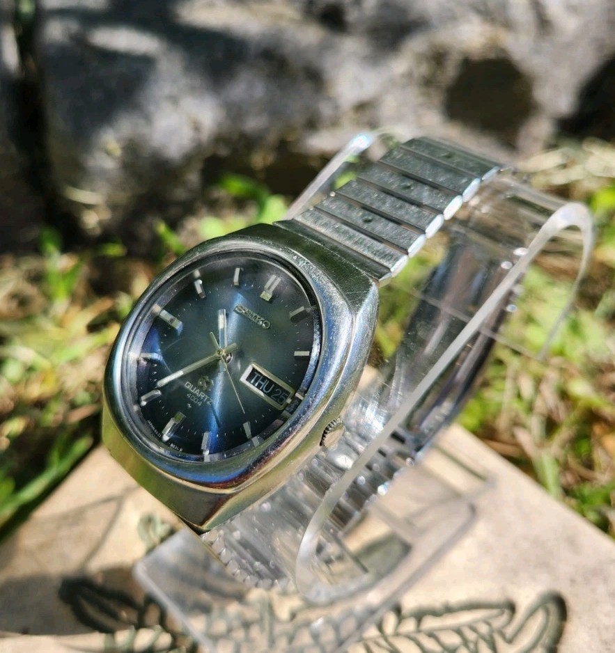 Vtg Seiko SQ Quartz 4004 4633-8039 Day/Date RARE Blue Dial 36mm Men's Watch!!! image 4