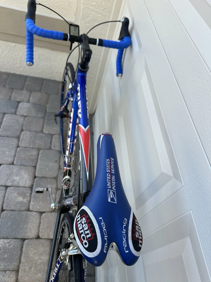 Bicicleta de carbono Trek USPS Team 58 cm componentes Ultegra  Foto 4 de 4