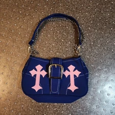 Chrome Heart's Womans Multi-Cross Small Bag Read Description