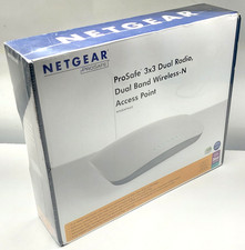 Netgear ProSAFE 3x3 Dual Radio, Dual Band Wireless-N Access Point WNDAP660