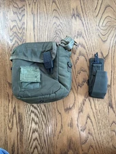 US Military 2 QT Collapsible Water Canteen with 2 Quart Pouch Cover & Sling