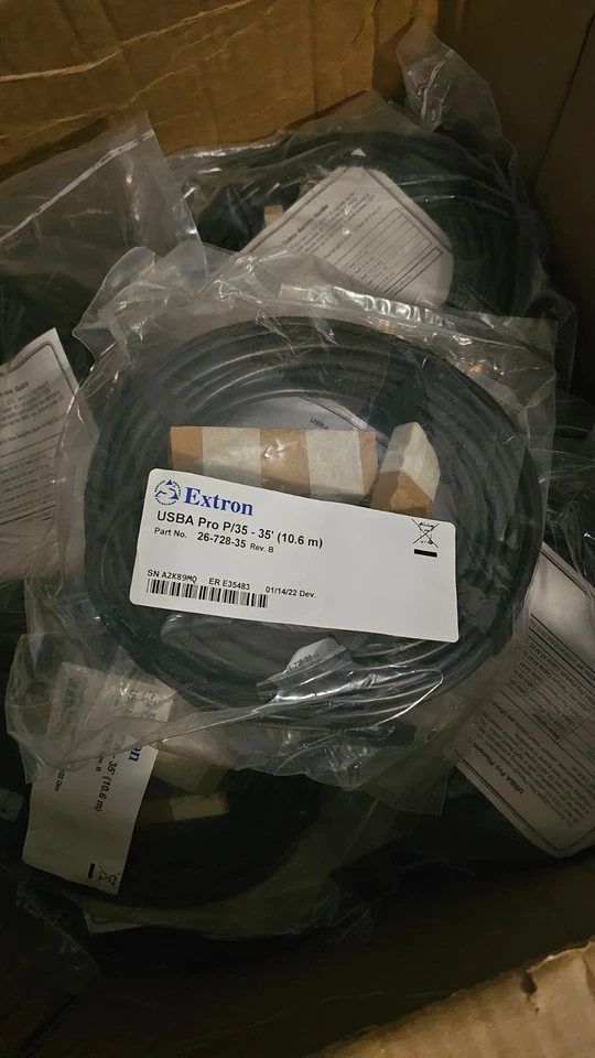 Extron USBA Pro P/35 - 35' 10,6M Embalaje Original Foto 2 de 3