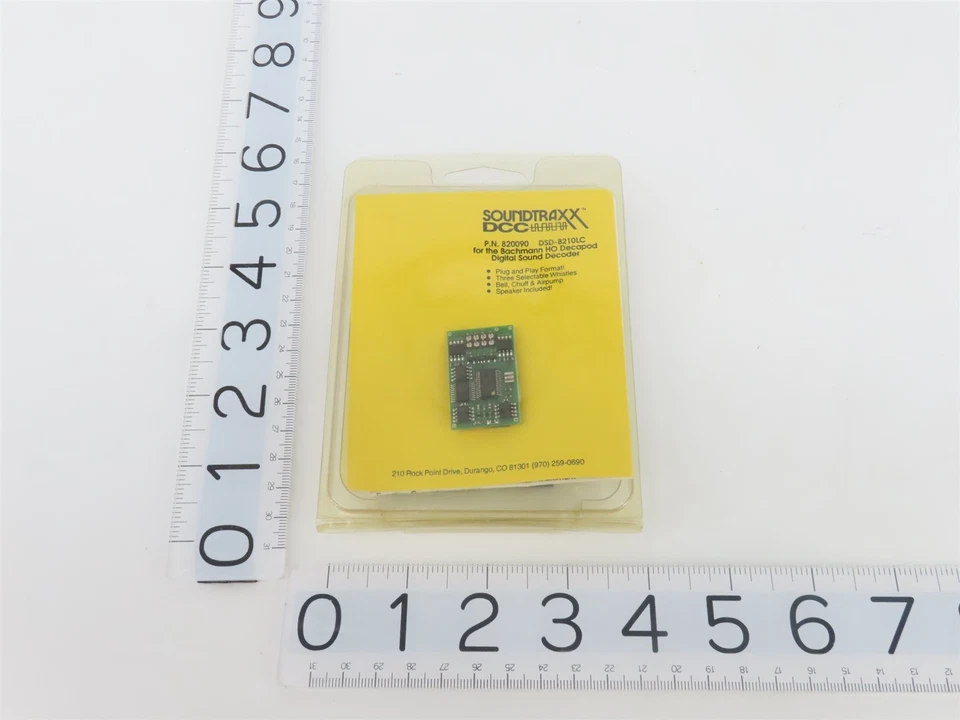 Soundtrax 820090 DSD-B210LC DCC 8-Pin Steam Decapod Sound Decoder w/ Speaker Kit - Image 3 of 3