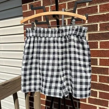 Grade & Gather Nior Check Shorts Women's Medium