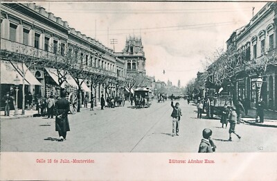 CARTE POSTALE  URUGUAY  MONTEVIDEO CALLE 18 DE JULIO
