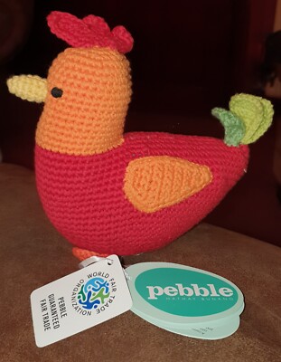 BRANDNEU MIT ETIKETT! KIESEL ~ FAIRTRADE ~ BABYS GEHÄKELTER ROTER HAHAHN RATTLE
