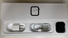 Apple Watch Series 4 44 mm Space Black Stainless Steel Case Black Milanese Loop