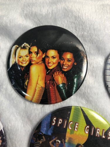 Spice Girls 2.5” Button Pin Set Pop Star Band Lot Group - Picture 6 of 9