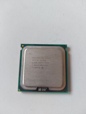Xeon Intel Quad-Core 8MB L2 Cache Sockel PLGA771 CPU ( SLAEK E5335) REF