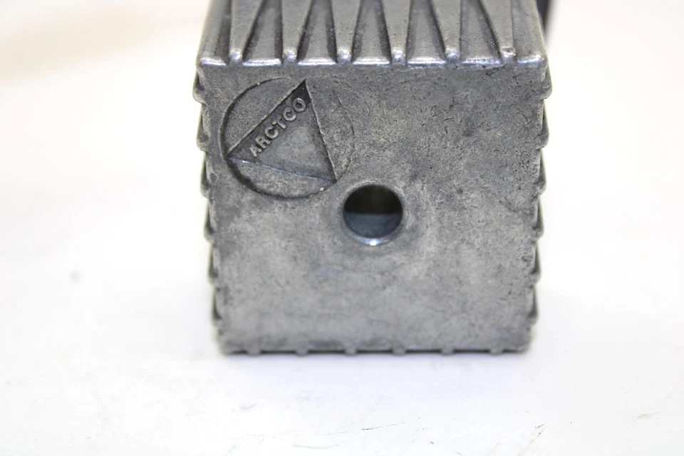 Regulador de voltaje rectificador Arctic Cat OEM 0630-001 Q5233 Foto 2 de 4