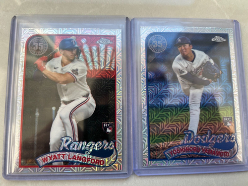 2024 TOPPS CHROME MOJO REFRACTOR YOSHINOBU YAMAMOTO &WYATT LANGFORD RC - Picture 3 of 3