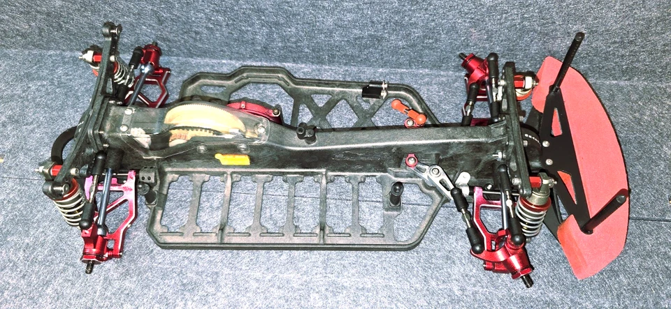 Vintage Losi XXX-S Fully Upgraded Graphite & Aluminum MIP Roller Chassis RARE - Image 4 of 4