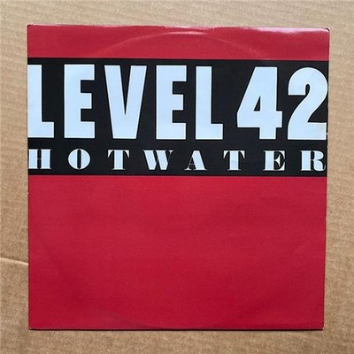 LEVEL 42 HOT WATER 12'' 1984 - master mix with standing in the light extended