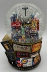 Foto 1 di 8
