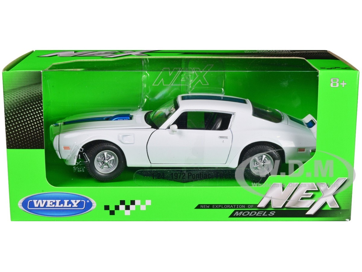 1972 PONTIAC FIREBIRD TRANS AM WHITE 1/24 DIECAST MODEL CAR