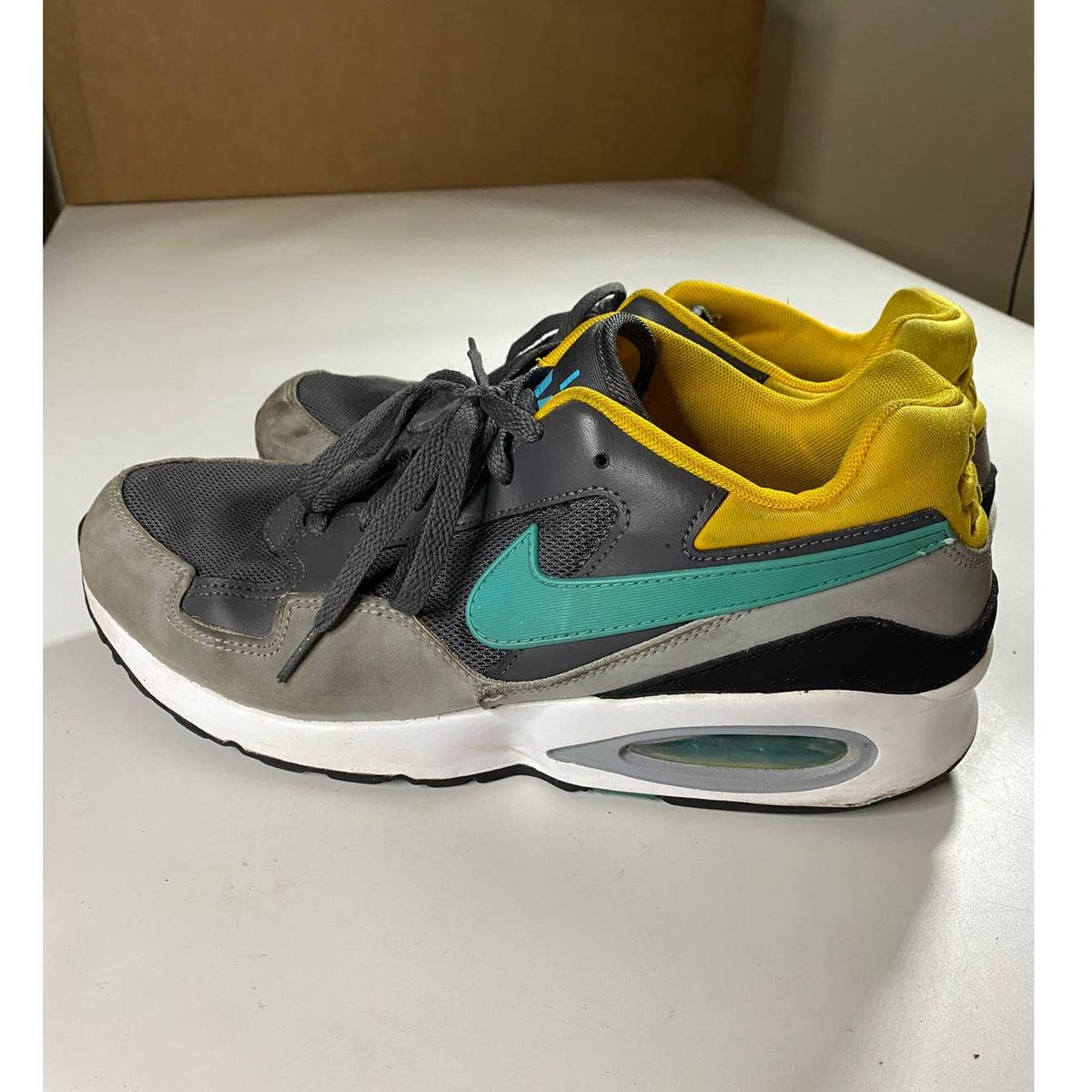 Nike Air Max ST International Shoes Men display picture 3