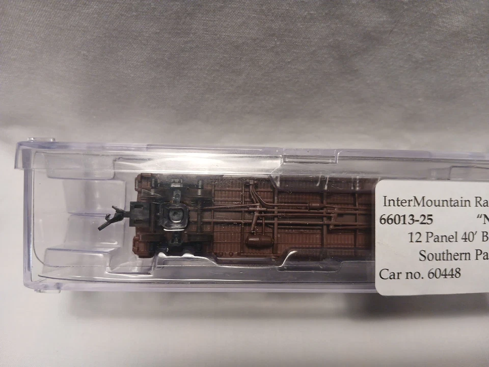66013-25/60448 Southern Pacific Lines 12 Panel 40' Boxcar Intermountain N-scale - Image 3 of 4