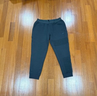 Nike Grey Therma-FIT ADV Tech Pack Lounge Pants Nike Size XL Mint Clean