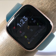 Fitbit Versa 2 FB507 Blue GPS Health  Fitness Tracker Smartwatch 7 1/2"