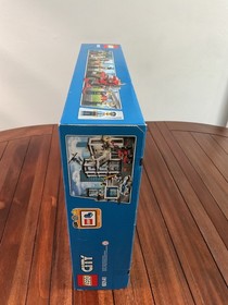 LEGO City 60141 Police Station &ndash; NEW SEALED &ndash; Retired Set