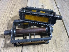 OLD SCHOOL BMX WELLGO RAT TRAP PEDALS 9/16 THREADS RATRAP PEDALS NOS OLDSCHOOL