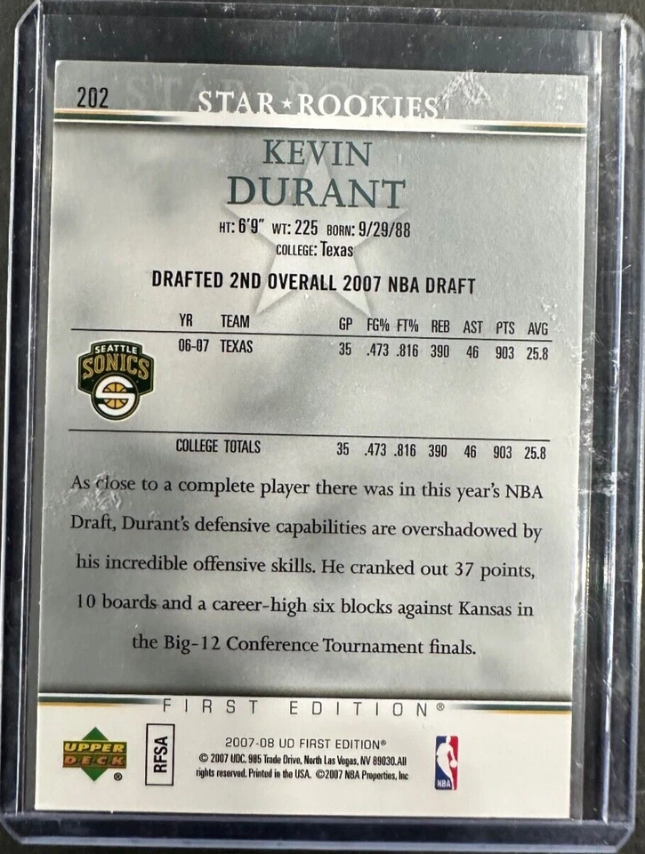 Kevin Durant RC 2007-08 Upper Deck First Edition GOLD Star Rookies SSP #202 - Image 2 of 2
