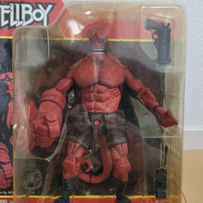 Hellboy 1/12 SCALE ACTIONFIGUR 30TH ANNIVERSARY EDITION PVC & ABS / 1000toys