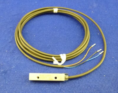 Balluff Sensor NEU BOS00U3 / BOS Q08M-PO-PR11-02 / 10-30VDC (Re.inkl.MwSt.)