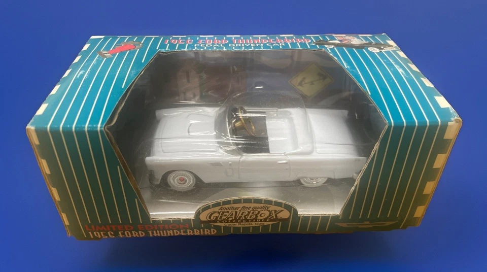 GEARBOX COLLECTIBLE 1956 THUNDERBIRD PEDAL DRIVEN CAR DIECAST LOT OF 4 - Image 2 of 4