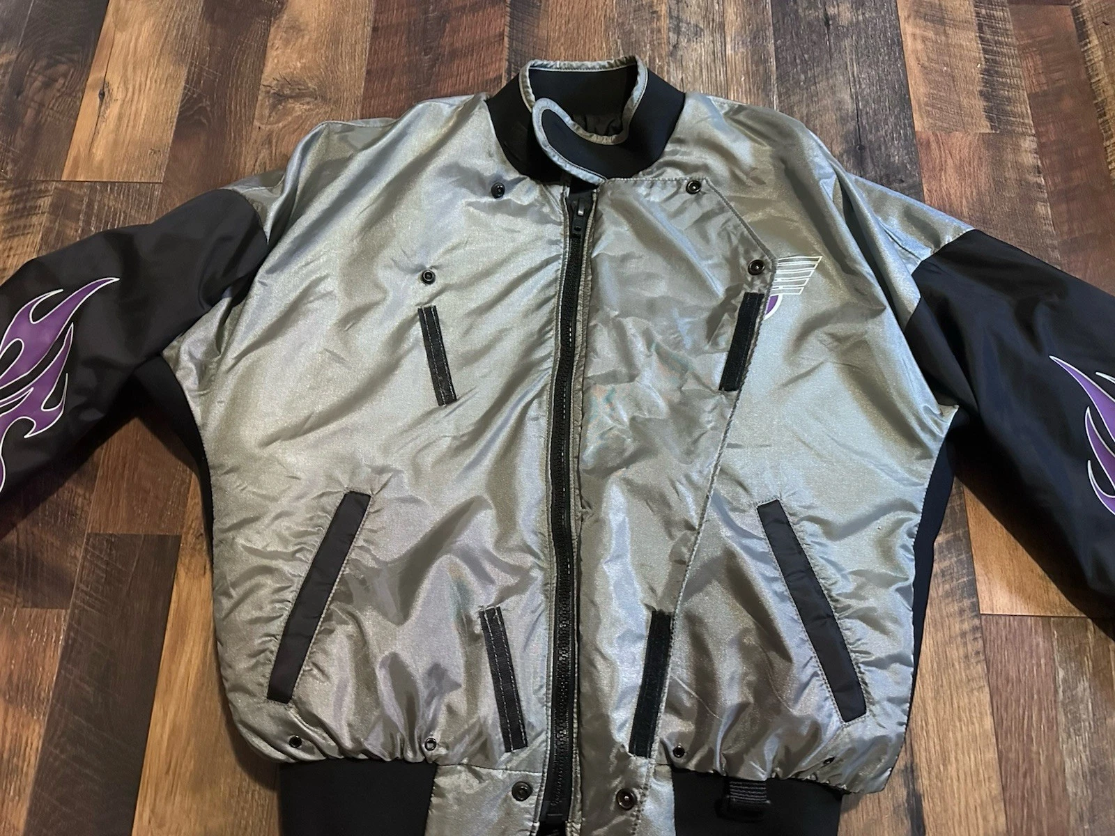 Vintage 90s Polaris Stearns Flotation Bomber Jacket Silver Purple Flames Size L - product detail image 3