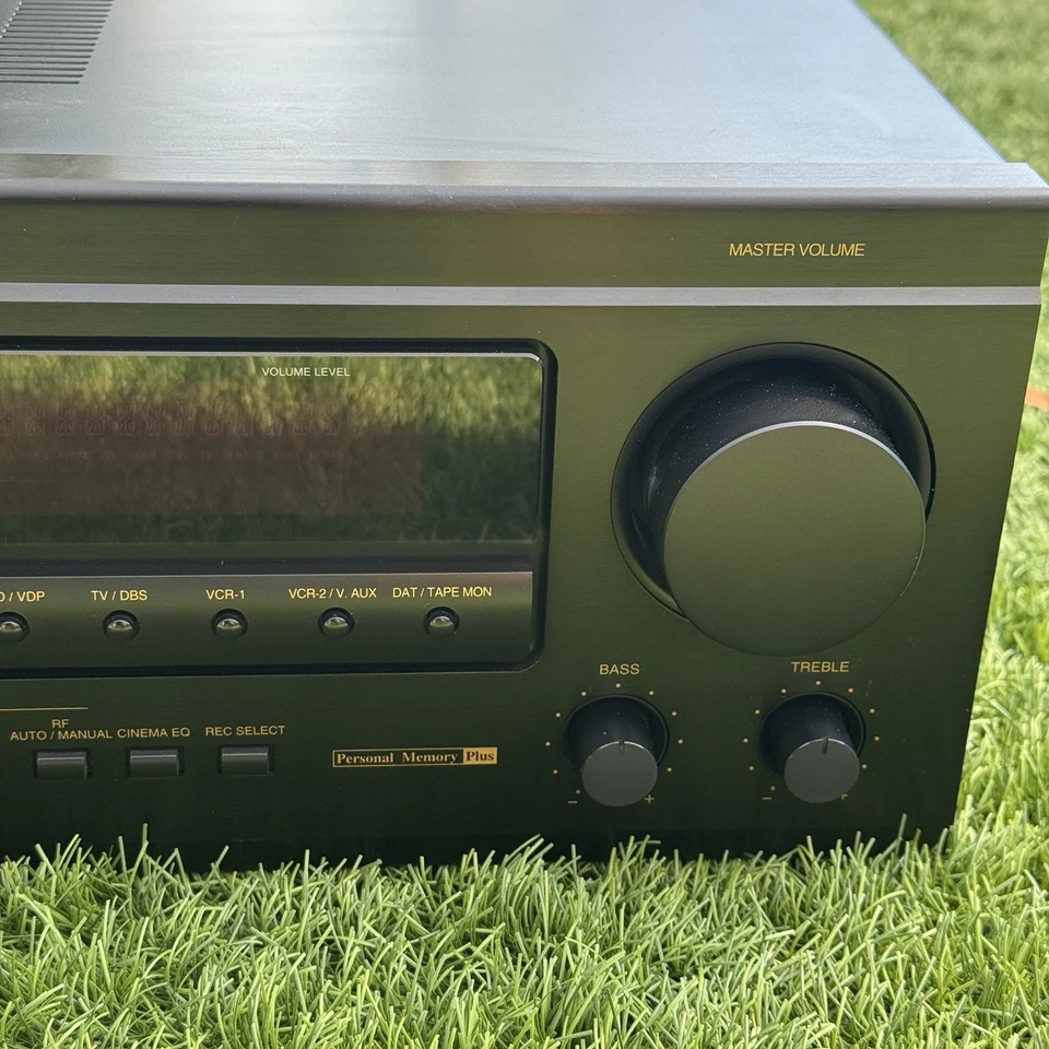 Denon AVR-3200 AV Surround Receiver Dolby Digital 5.1 Home Theater - For Parts - Image 4 of 4