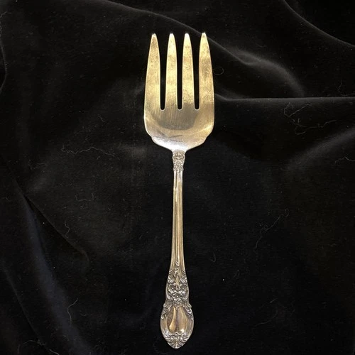 Lunt Sterling AMERICAN VICTORIAN LARGE MEAT FORK   No monogram