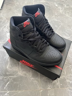 Nike Jordan 1 High OG Triple Black Size EU 42/US 8.5/ UK 7.5