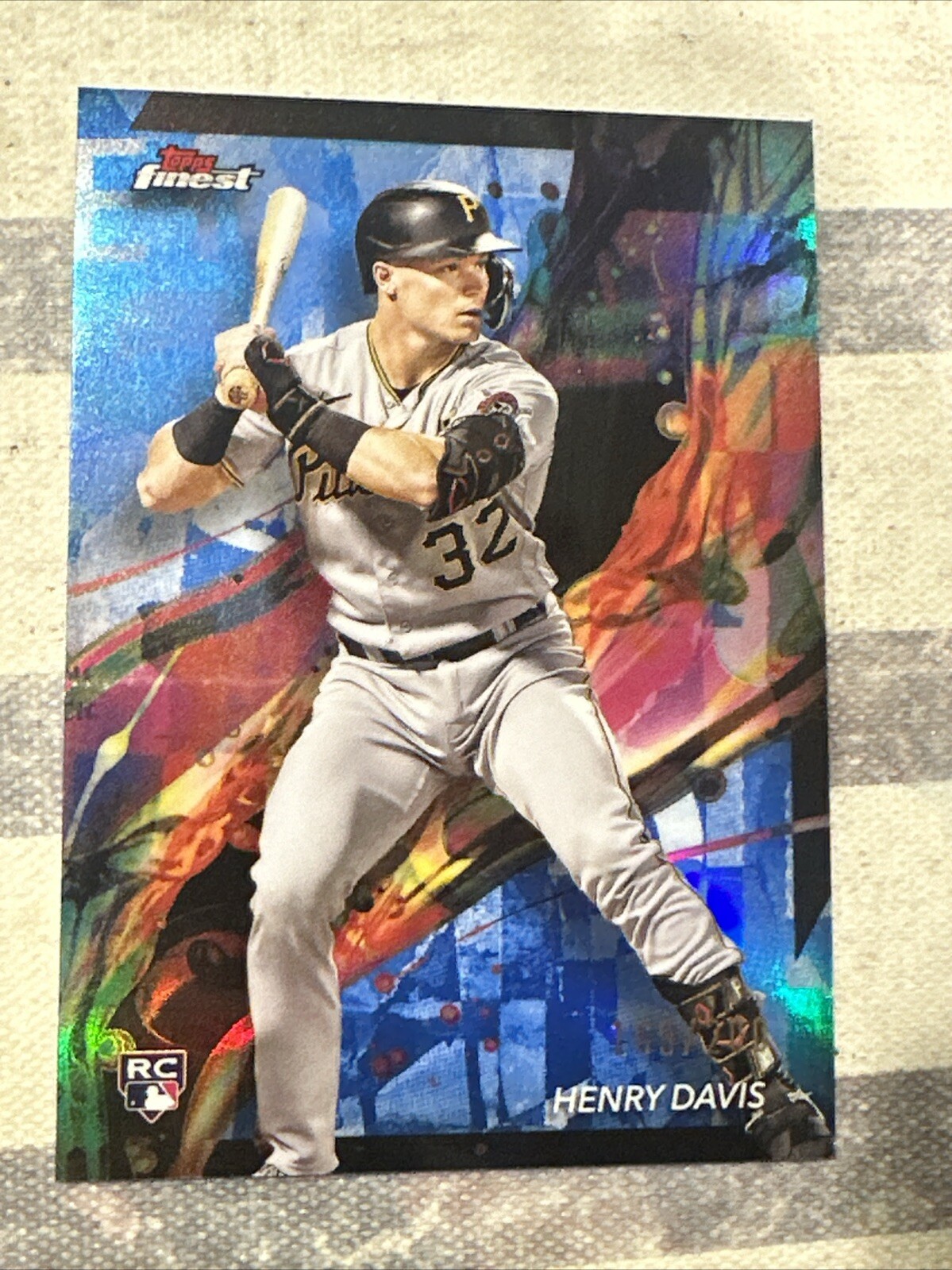 2024 Topps Finest Henry Davis #15 Blue Refractor /200 RC Pirates 🔥🔥
