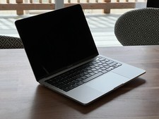 New Apple Macbook Pro 13in Screen with Touch Bar