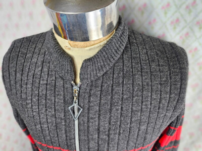 Vintage 1970s Grey Red Knitted Wool Mr H Sharpie Style Zip-Up