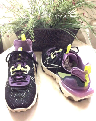Nike Men's React Vision Gravity Purple  Volt Size 11.5 $140