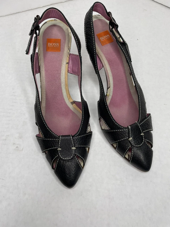 Zapatos de salón Hugo Boss de cuero negros con cordones negros ligeramente usados talla 36 Italia US 6 Foto 2 de 4